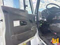 2010 INTERNATIONAL 7400 SBA T/A FUEL & LUBE TRUCK VIN: 1HTWGAAT8AJ214575