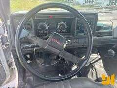 1999 GMC 6500 S/A HOT WATER PRESSURE WASHER TRUCK VIN: 1GDJ7H1C7XJ507971