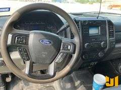 2019 FORD F350XL SD S/A UTILITY TRUCK VIN: 1FD8W3H63KEC44593