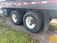 2010 INTERNATIONAL 7400 SBA T/A FUEL & LUBE TRUCK VIN: 1HTWGAAT8AJ214575