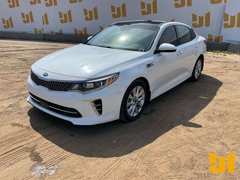 2017 KIA OPTIMA EX VIN: 5XXGU4L39HG134290 FWD
