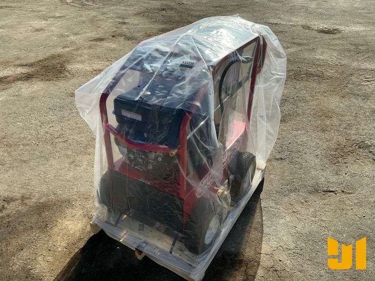 UNUSED 2025 EASY-KLEEN MAGNUM GOLD 4000 SERIES PRESSURE WASHER SN: 253873