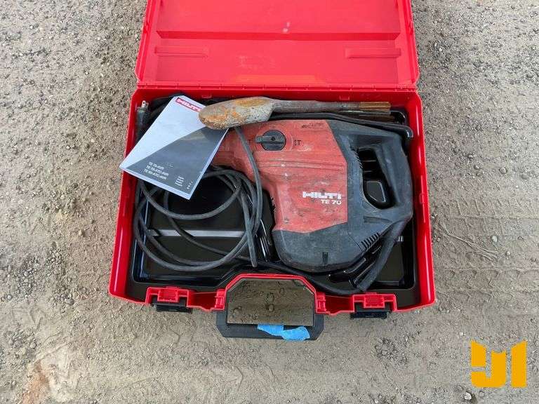 HILTI TE70 HEAVY DUTY HAMMER DRILL