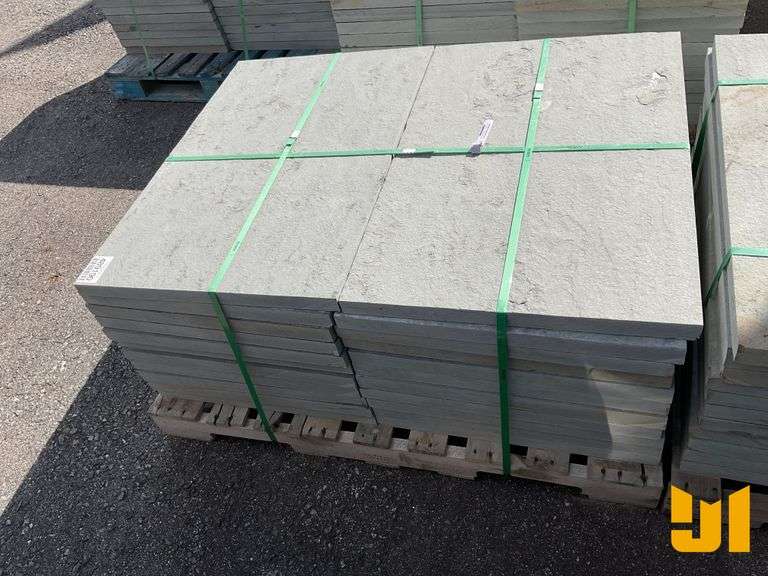 PALLET OF BLUE STONE PAVERS
