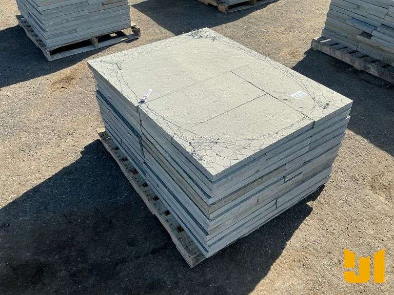 PALLET OF BLUE STONE PAVERS