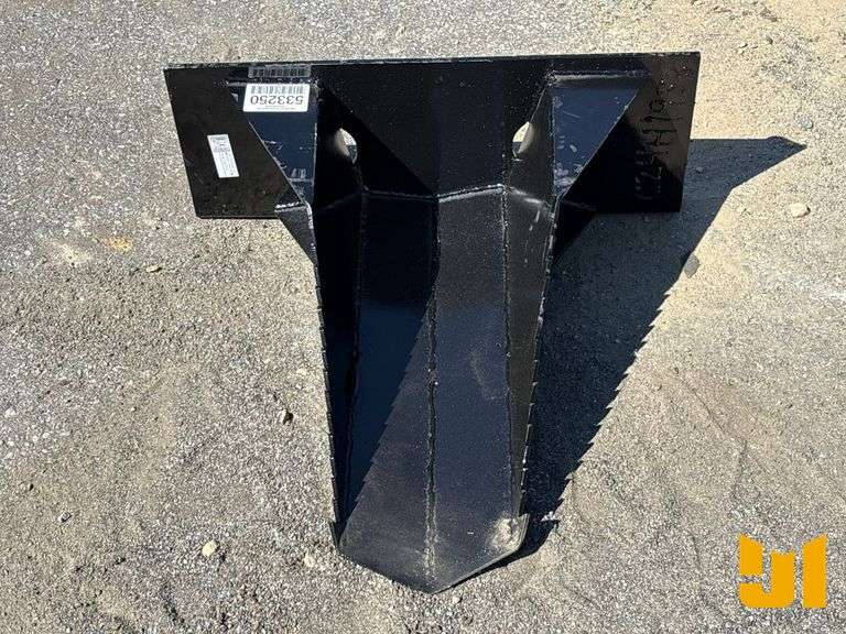 UNUSED KC MINI UNIVERSAL ATTACH TREE SPADE