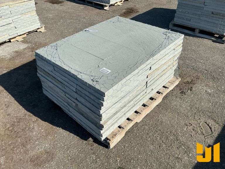 PALLET OF BLUE STONE PAVERS