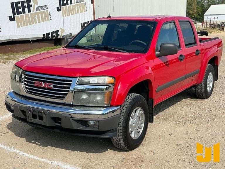 2008 GMC CANYON DOUBLE CAB 4X4 PICKUP VIN: 1GTDT13EX88131102