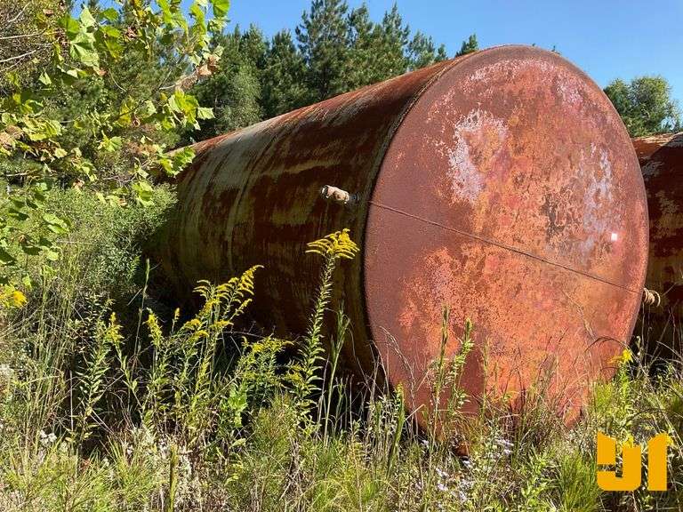 STEEL FUEL STORAGE TANK