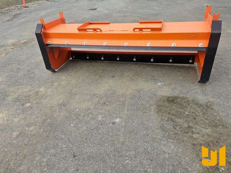 UNUSED KC 8' QT PUSHER PULL-BACK V2023