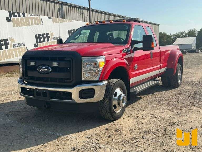 2016 FORD F-350 XL EXTENDED CAB 4X4 PICKUP VIN: 1FT8X3DT2GEB26278
