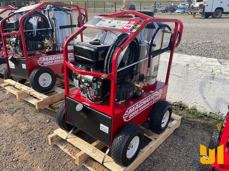 UNUSED 2025 EASY-KLEEN MAGNUM GOLD 4000 SERIES PRESSURE WASHER SN: 253727
