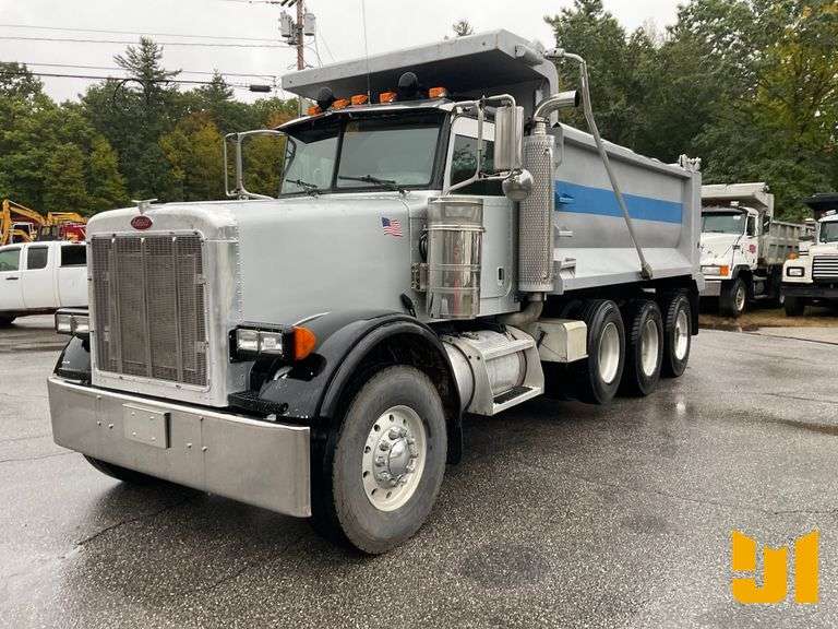 2007 PETERBILT 357 TRI-AXLE DUMP TRUCK VIN: 1XPADB0X07N698705