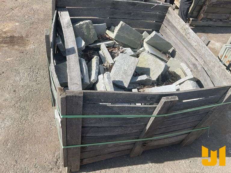 OLD HAMPSHIRE MOSAIC CORNERS