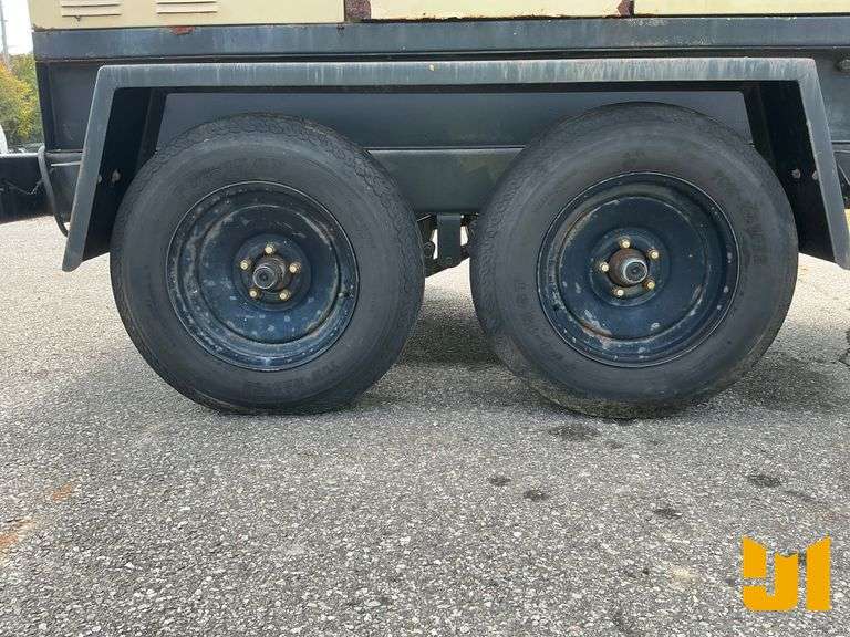 2001 INGERSOLL-RAND G80 80 KW TRAILER MOUNTED GENERATOR