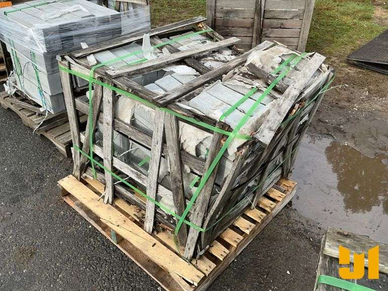 PALLET OF PAVERS