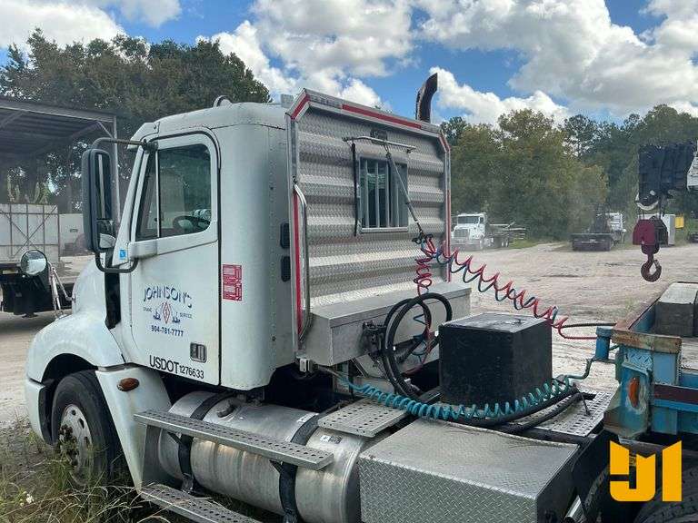 2009 FREIGHTLINER COLUMBIA TANDEM AXLE DAY CAB TRUCK TRACTOR VIN: 1FUJF0CVX9LAG1482