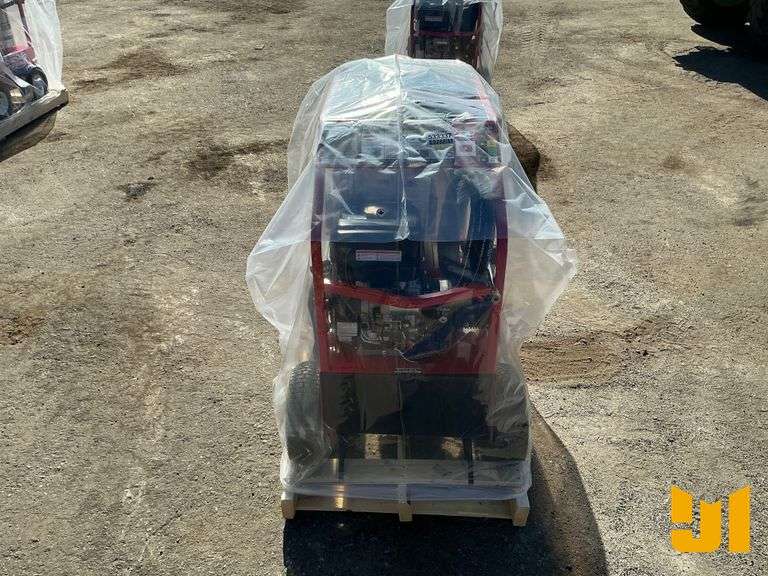 UNUSED 2025 EASY-KLEEN MAGNUM GOLD 4000 SERIES PRESSURE WASHER SN: 253871