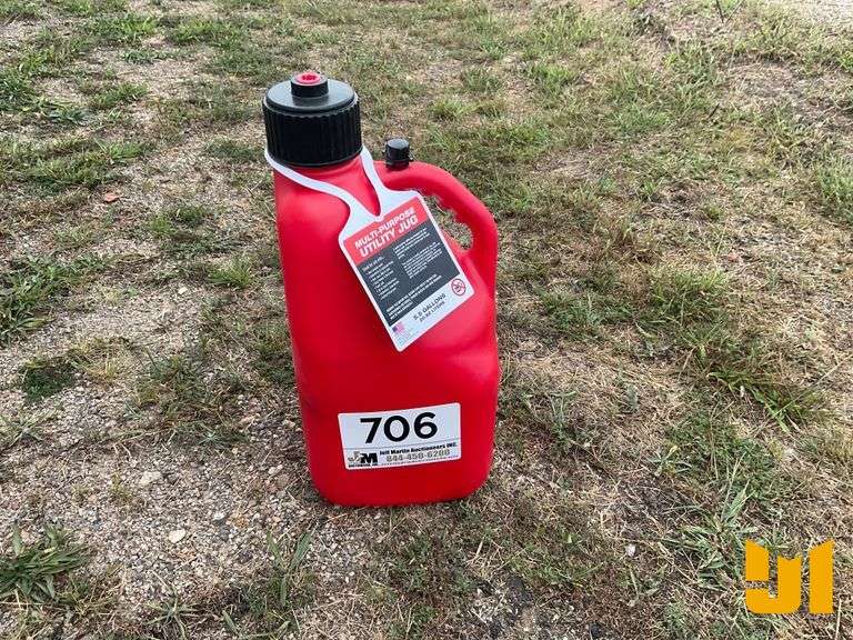 UNUSED 5 GAL MULTI-PURPOSE UTILITY JUG
