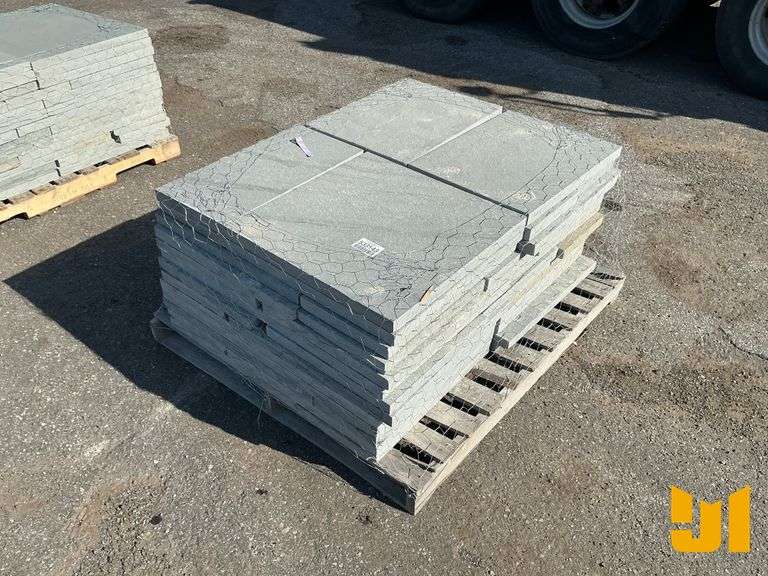 PALLET OF BLUE STONE PAVERS