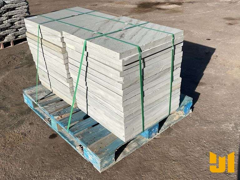 PALLET OF BLUE STONE PAVERS