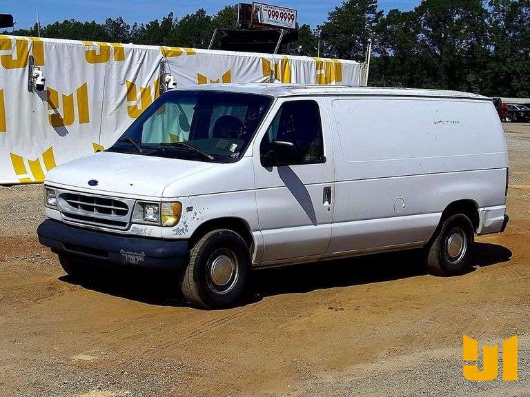 1999 FORD E-150 CARGO VAN VIN: 1FTRE14W6XHB34133