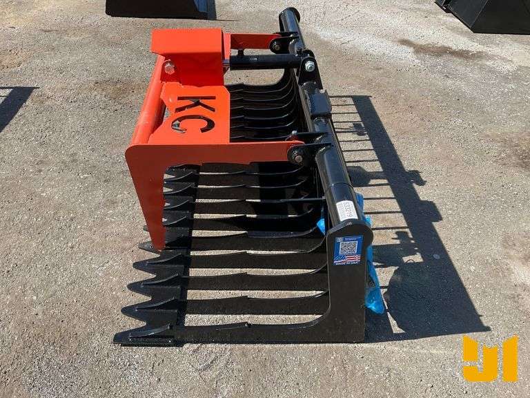 UNUSED KC 76" SKELETON GRAPPLE SINGLE CYLINDER