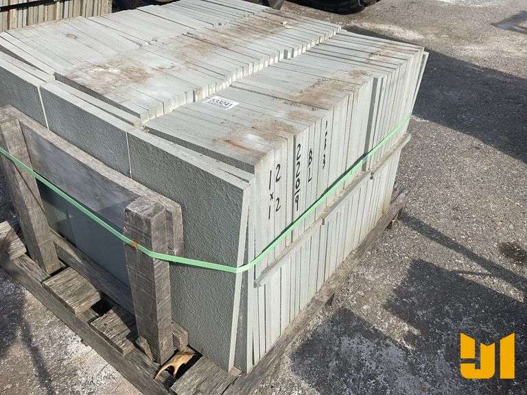 PALLET OF BLUE STONE PAVERS