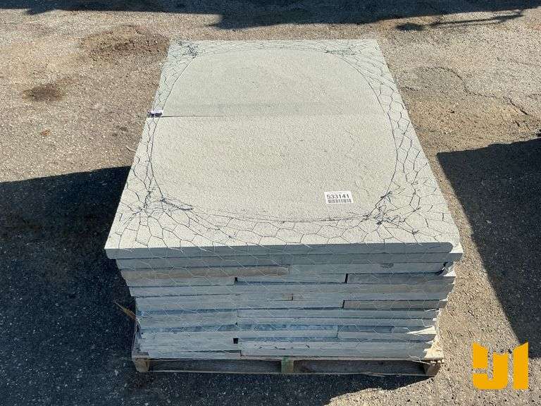 PALLET OF BLUE STONE PAVERS