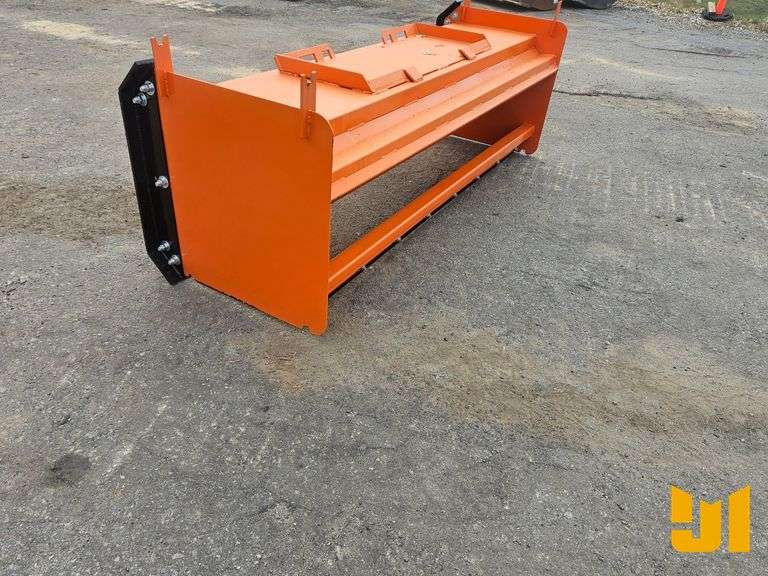 UNUSED KC 8' QT PUSHER PULL-BACK V2023