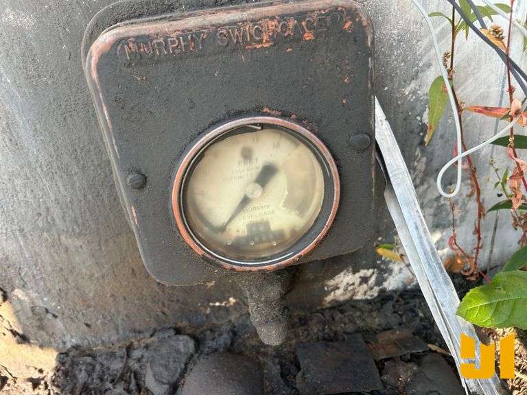 DIESEL 10000 GALLON BARREL AND FILL RITE PUMP WITH METER BULK FUEL TANK