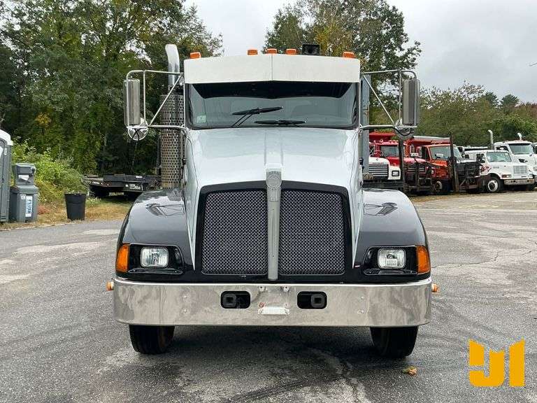 2012 KENWORTH T300 S/A VIN: 2NKHHM6X4CM328969
