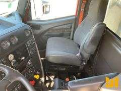 2017 INTERNATIONAL HX615 TRI-AXLE DUMP TRUCK VIN: 3HTDSSNTXHN657713