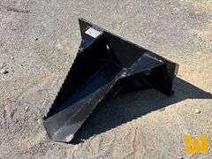 UNUSED KC MINI UNIVERSAL ATTACH TREE SPADE