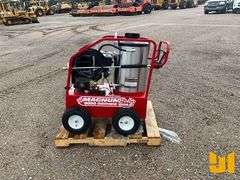 UNUSED 2025 EASY-KLEEN MAGNUM GOLD 4000 PRESSURE WASHER SN: 253731