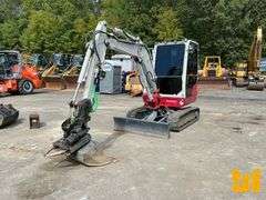 2022 TAKEUCHI TB235-2 HYDRAULIC EXCAVATOR SN: 123601670