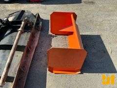 UNUSED KC 36" MINI UNIVERSAL ATTACH SNOW PUSHER