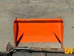 UNUSED KC 36" MINI UNIVERSAL ATTACH SNOW PUSHER