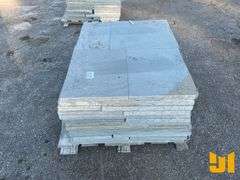 PALLET OF BLUE STONE PAVERS