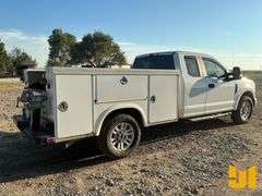 2017 FORD F-250 EXTENDED CAB 4X2 PICKUP VIN: 1FD7X2A64HEF00956