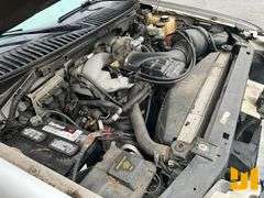 2004 LINCOLN NAVIGATOR VIN: 5LMFU28R14LJ28905 AWD