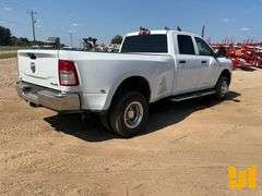 2023 RAM 3500HD CREW CAB 4X4 PICKUP VIN: 3C63RRGL1PG596353