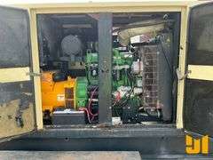 2001 INGERSOLL-RAND G80 80 KW TRAILER MOUNTED GENERATOR