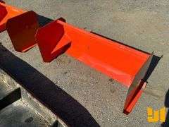 UNUSED KC 48" MINI UNIVERSAL ATTACH SNOW PUSHER