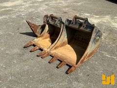 2022 TAKEUCHI TB235-2 HYDRAULIC EXCAVATOR SN: 123601670