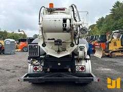 2001 STERLING TRUCK L7500 S/A VAC VIN: 2FZAA0AK51AF13774