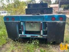 1973 FRUEH STEEL FLATBED TRAILER VIN: MER365009