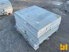 PALLET OF BLUE STONE PAVERS
