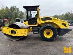 2018 BOMAG BW211D-5 SINGLE DRUM VIBRATORY ROLLER SN: 1015860850100956