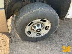 2015 CHEVROLET SILVERADO 2500HD S/A UTILITY TRUCK VIN: 1GB2CUEG0FZ113114